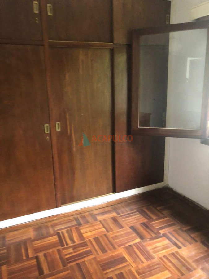 Casa Ref.3628 - CASA A LA VENTA MANSA PARADA 19
