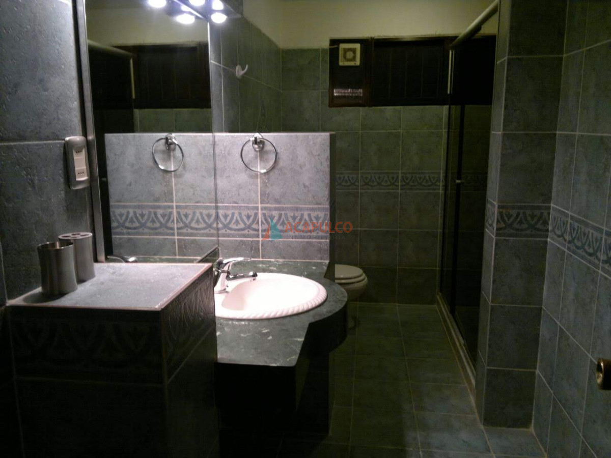 Casa Ref.2564/Casa-en-Jardines-de-Cordoba,-3-dormitorios-* - Casa en Jardines de Cordoba, 3 dormitorios *