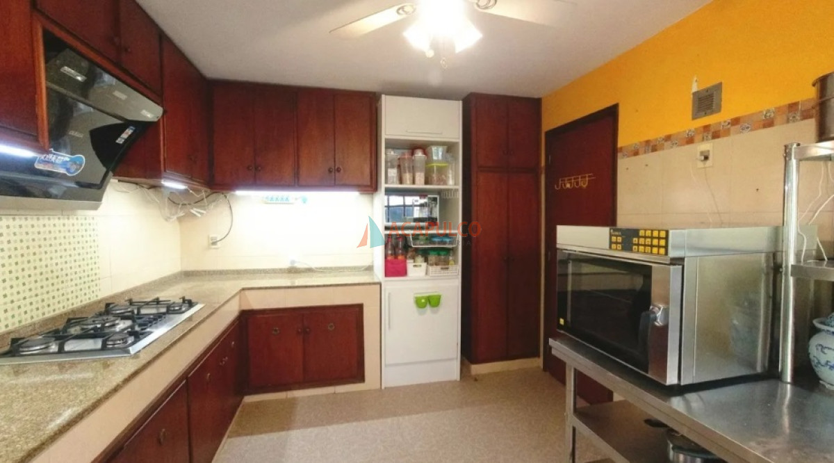 Casa Ref.4141 - Se vende gran Cabaña en Altos del Pinar