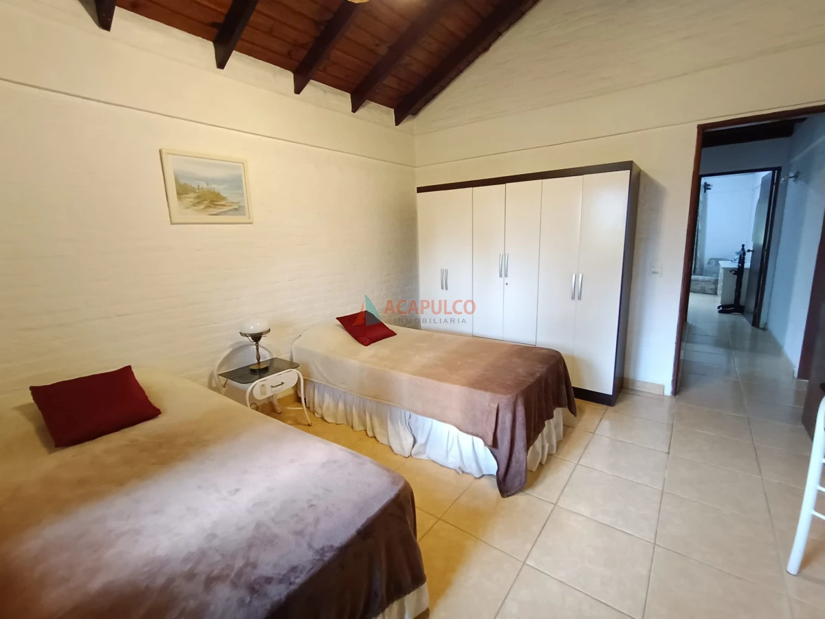 Casa Ref.2105/CASA-VENTA-PUNTA-DEL-ESTE---3-DORMITORIOS-PISCINA - CASA VENTA PUNTA DEL ESTE   3 DORMITORIOS PISCINA