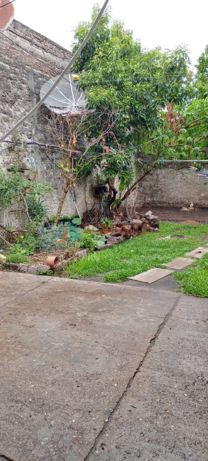 Apartamento ID.4741 - Casa + 8 Apartamentos Venta - Salto Centro 