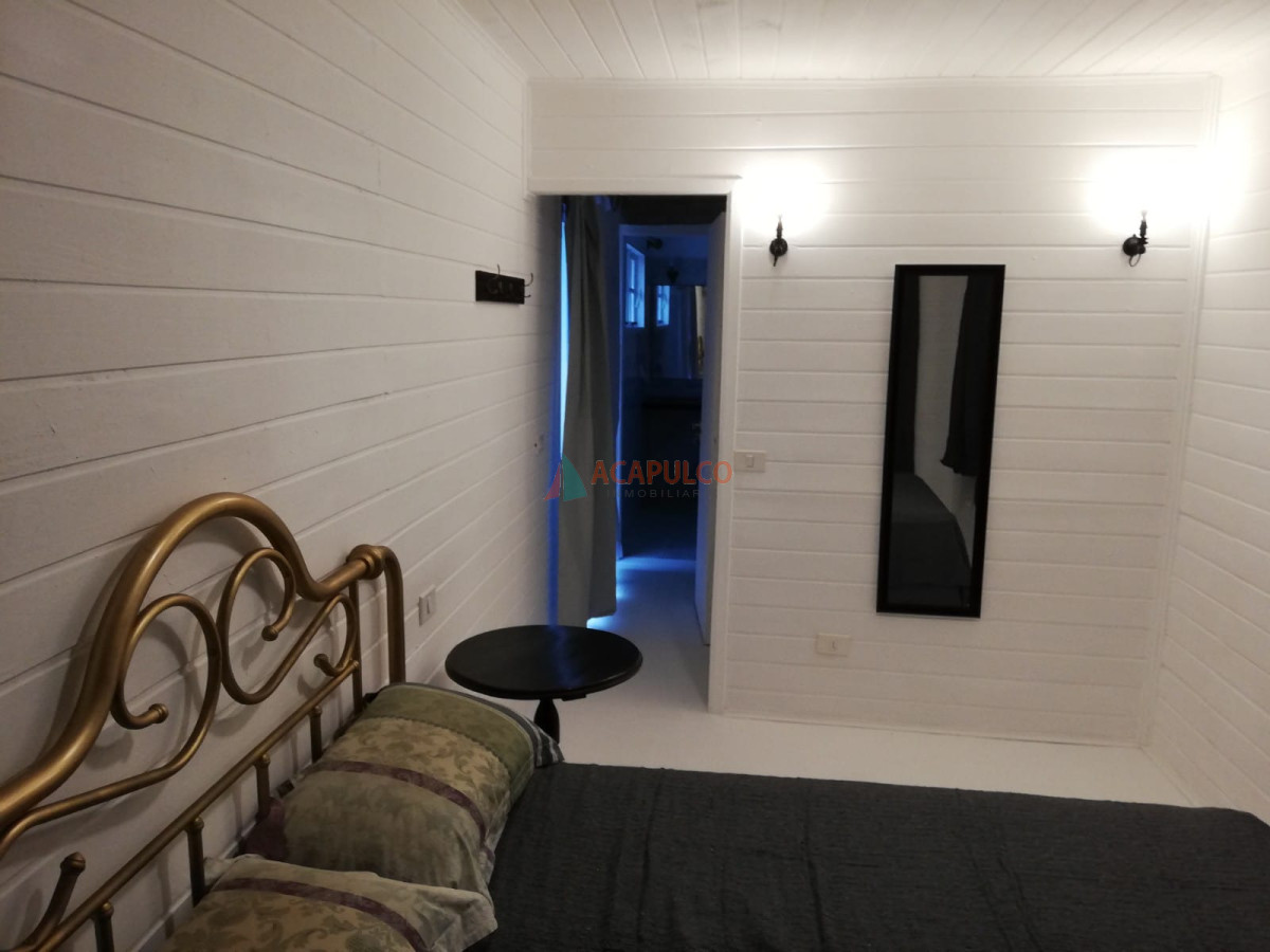 Casa Ref.2434/Casa-en-Balneario-Buenos-Aires,-4-dormitorios-* - Casa en Balneario Buenos Aires, 4 dormitorios *