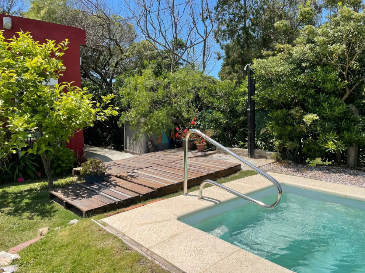 Casa Ref.2693 - Casa en Balneario Buenos Aires, 2 dormitorios 