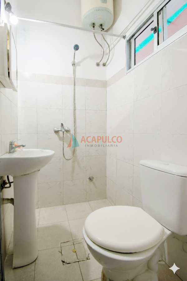 Casa Ref.6246 - Venta de casa y apartamento en Unión 4 dormitorios 2 baños y cochera