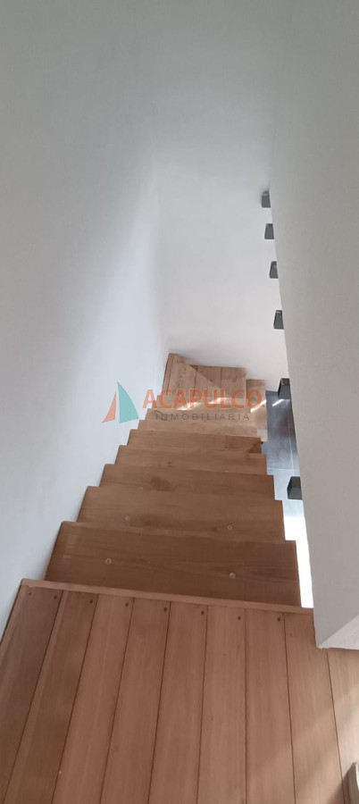 Casa Ref.4744 - APARTAMENTO DÚPLEX VENTA -dos en el mismo padrón - OPORTUNIDAD DE INVERSIÓN