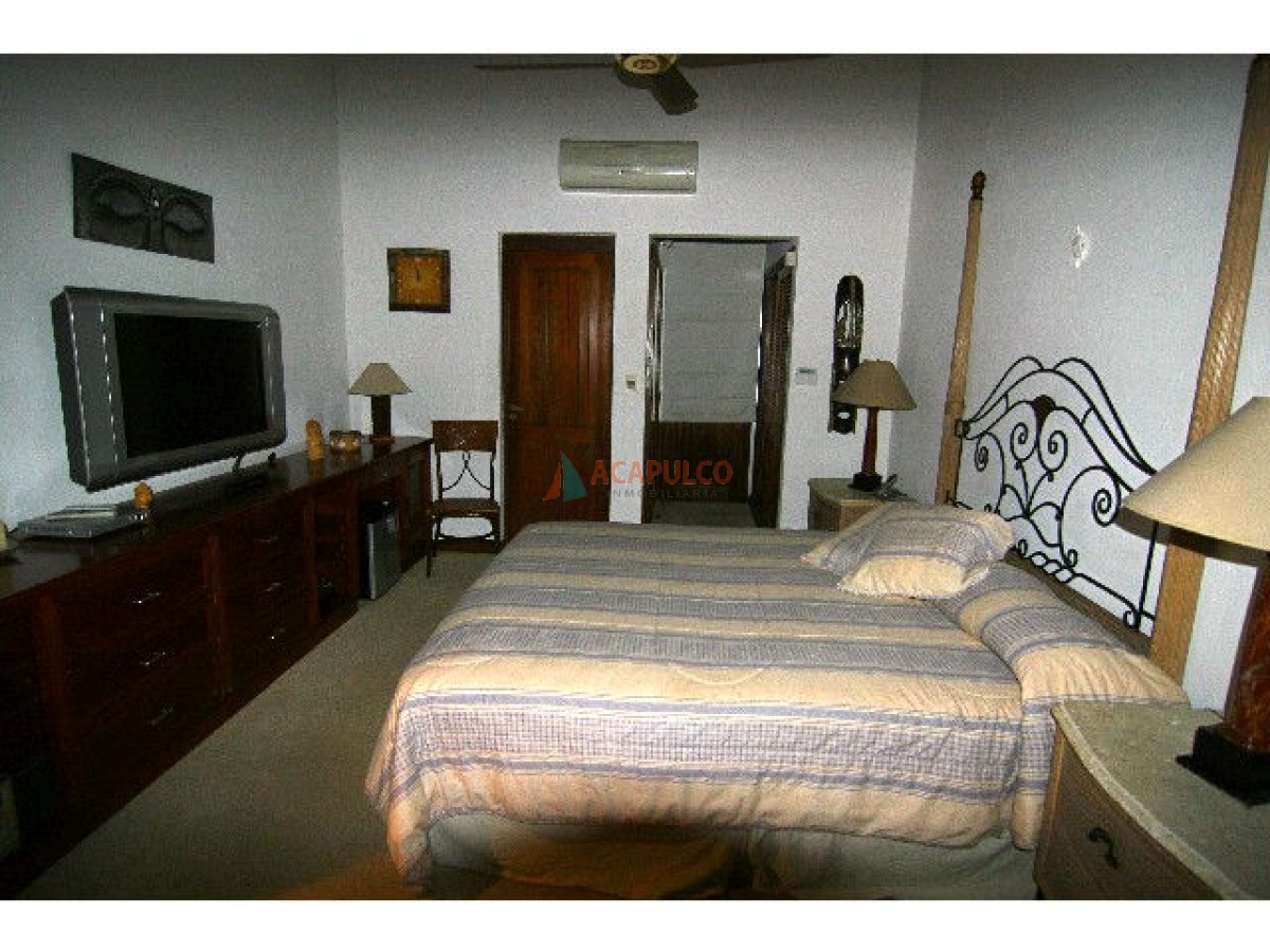 Casa Ref.2107/images/css/responsive/img/logo-white.png - Casa en Mansa, 3 dormitorios *