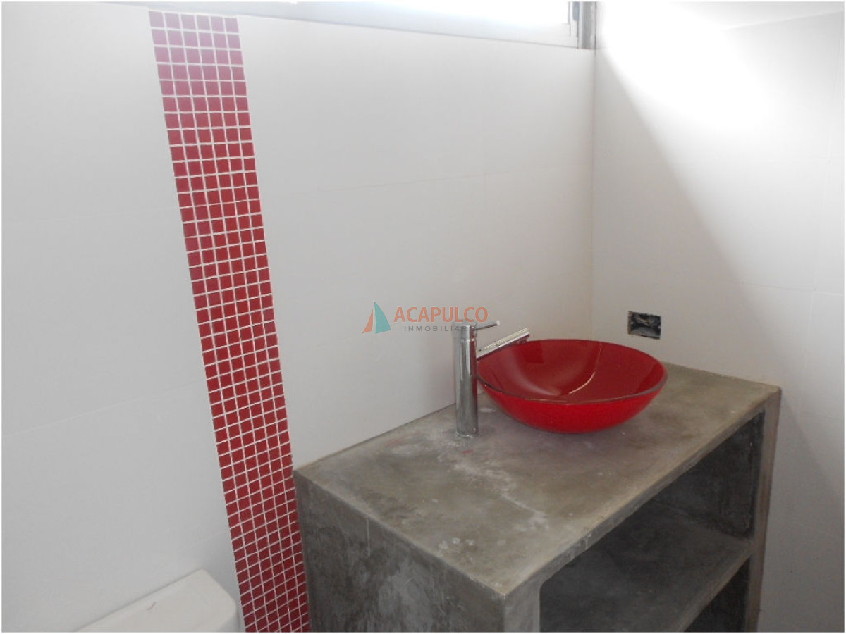 Casa Ref.2241/V-I-S-T-A---A-L---M-A-R-----Alquiler-anual-pago-por-adelantado-minimo-6-meses - VISTA  AL  MAR - 