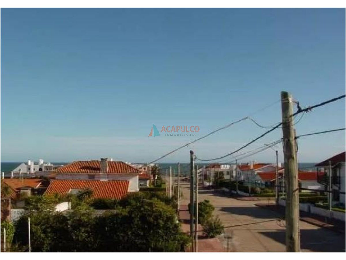 Casa ID.2054 - Casa en Peninsula, 4 dormitorios *