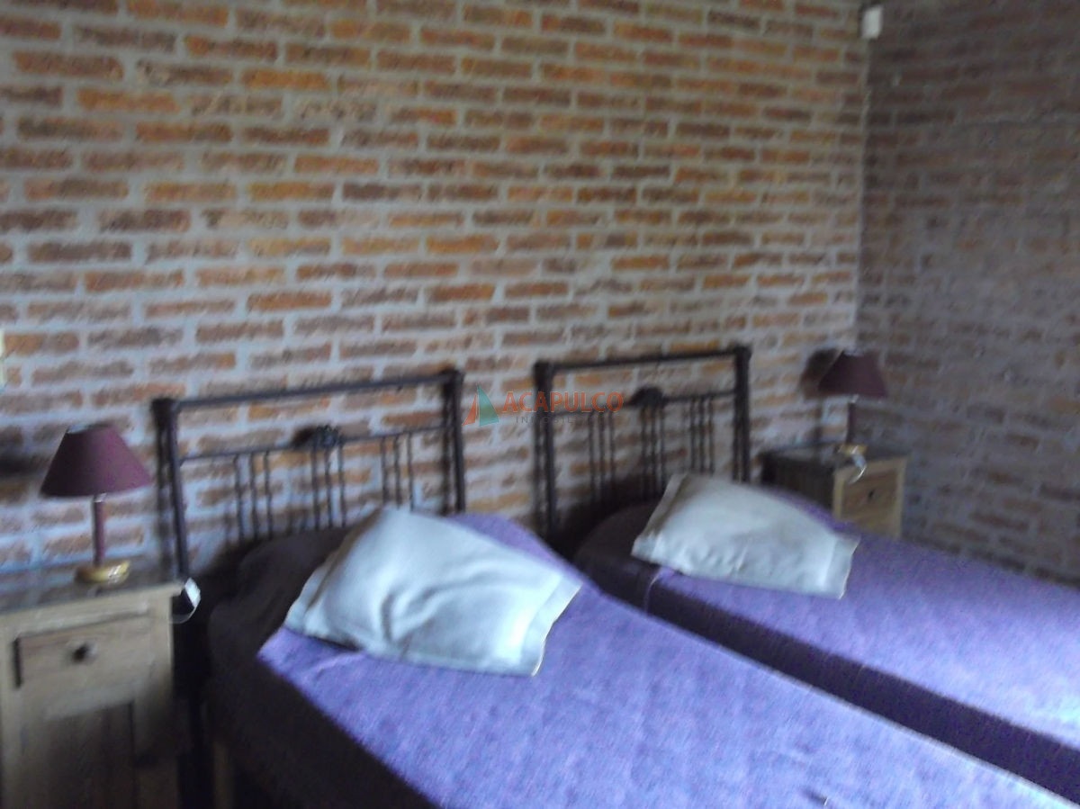 Casa ID.2413 - Casa en Rincon del Indio, 3 dormitorios *