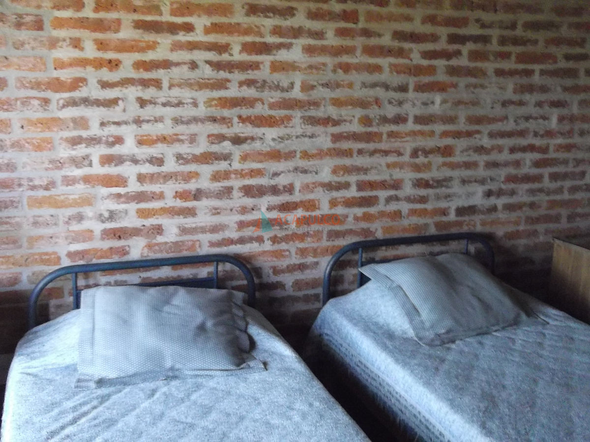 Casa ID.2413 - Casa en Rincon del Indio, 3 dormitorios *