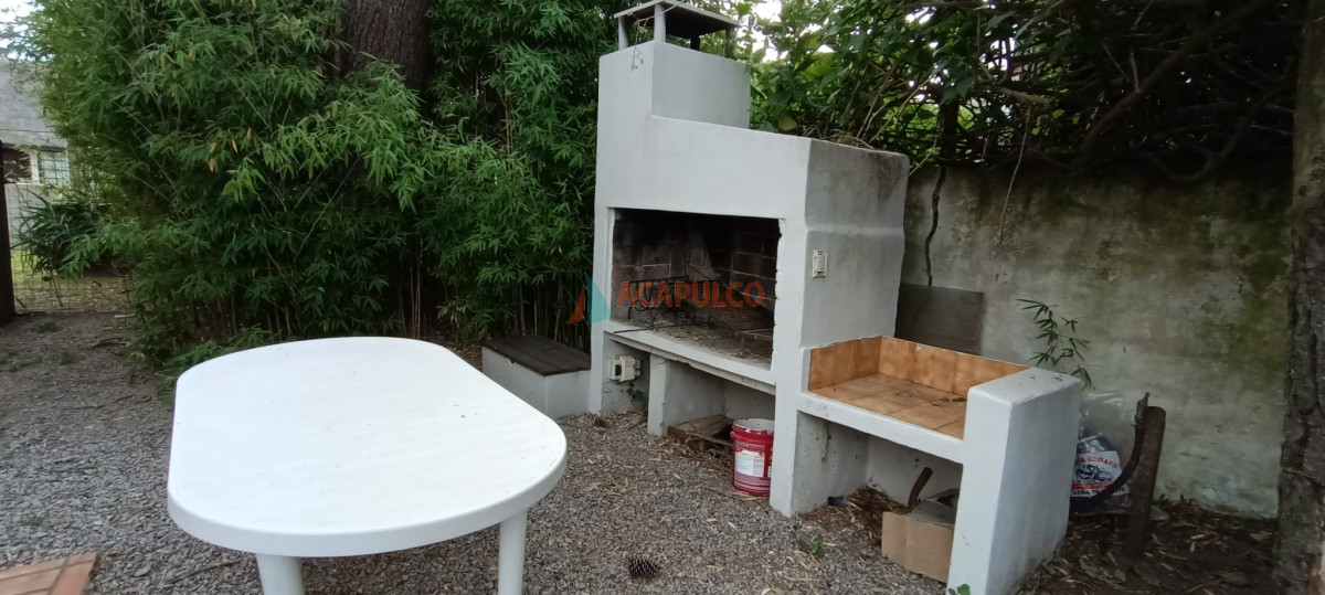 Casa Ref.2330 - CASA EN ALQUILER ZONA PINARES A 500 METROS DEL MAR