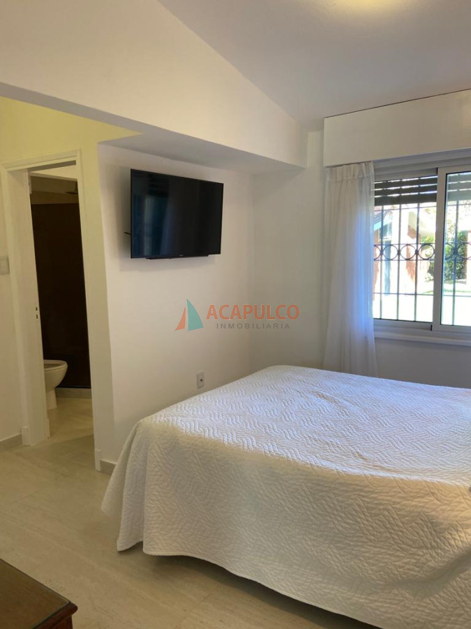 Casa Ref.2543/EXCELENTE-ZONA-MANSA,-A-300-MTS-DEL-MAR. - EXCELENTE ZONA MANSA, A 300 MTS DEL MAR.