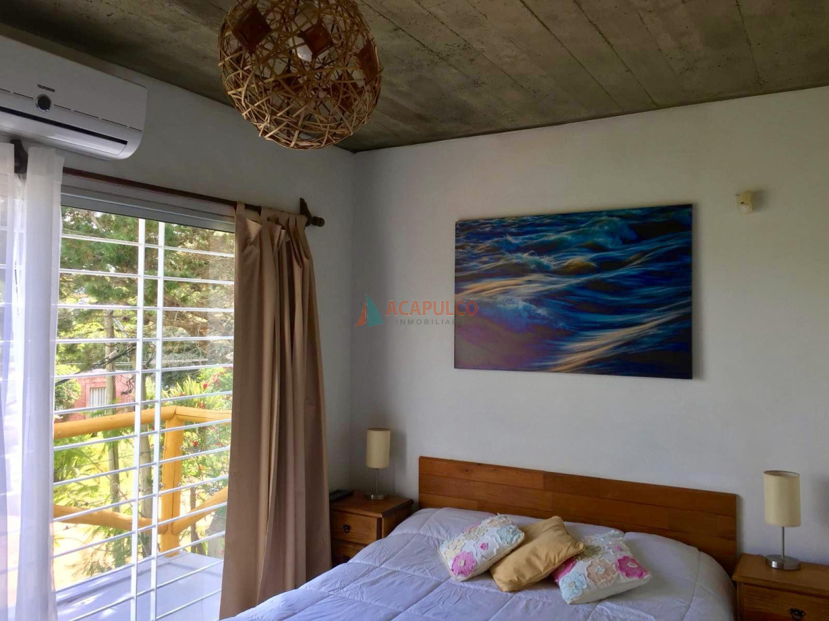 Casa Ref.2749/ALQUILER-EXCELENTE-PROPIEDAD-LA-BARRA-3-dormitorios-Aire-acondicionado-alarma- - ALQUILER EXCELENTE PROPIEDAD LA BARRA 3 dormitorios Aire acondicionado alarma 