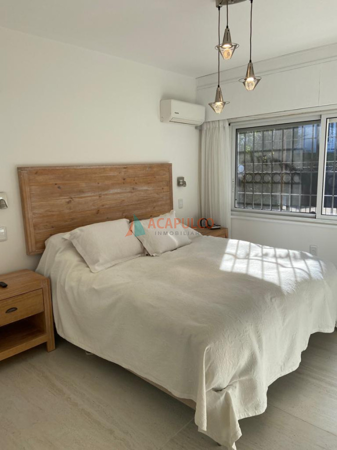Casa Ref.2543/EXCELENTE-ZONA-MANSA,-A-300-MTS-DEL-MAR. - EXCELENTE ZONA MANSA, A 300 MTS DEL MAR.