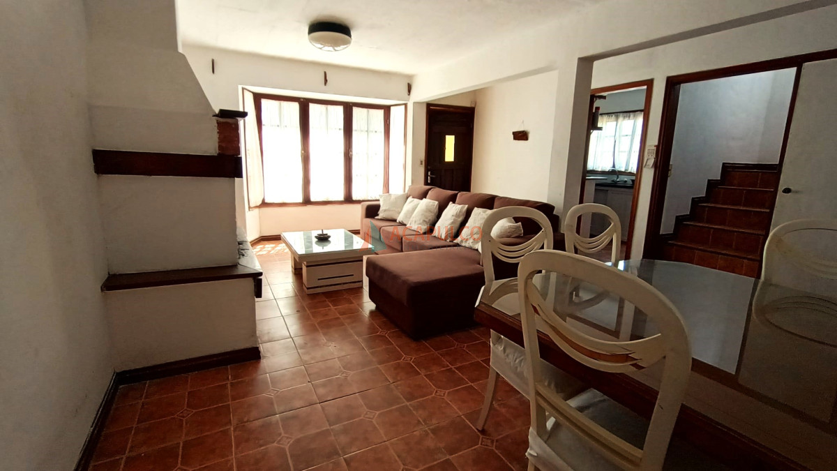 Casa Ref.2459 - Venta de cómoda casa en La Barra - 3 dormtiorios y 2 baños