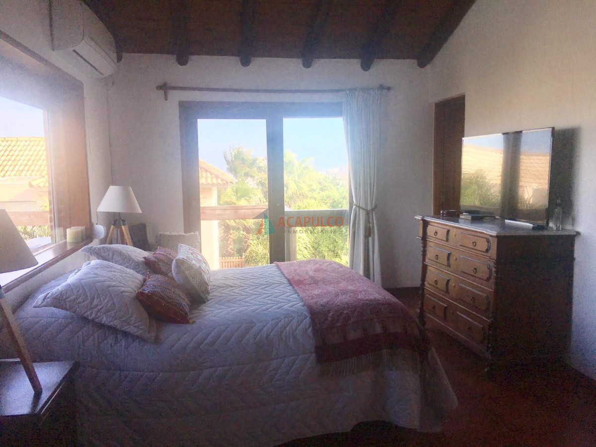 Casa Ref.3358 - MONTOYA - MUY BUENA CASA CON PISCINA