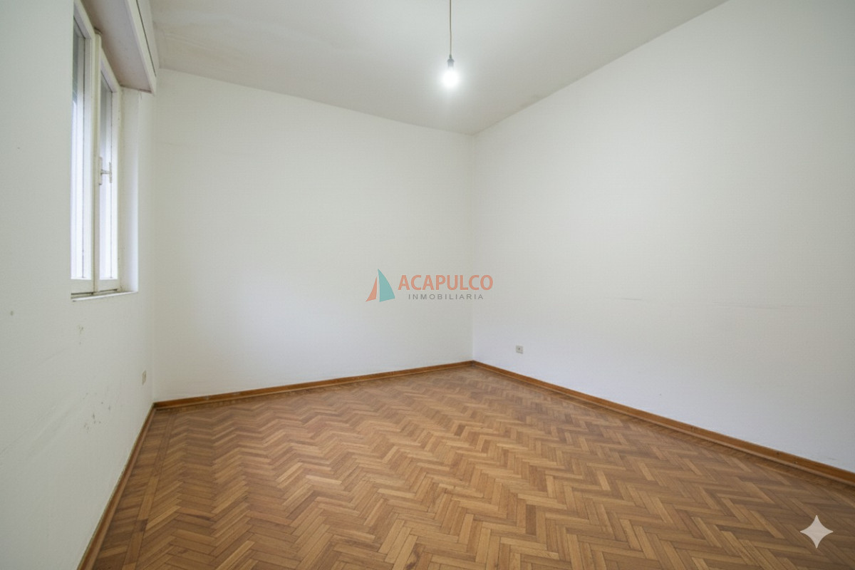 Casa Ref.6246 - Venta de casa y apartamento en Unión 4 dormitorios 2 baños y cochera