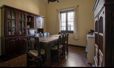 Venta casa 3 dormitorios garaje Pocitos Nuevo