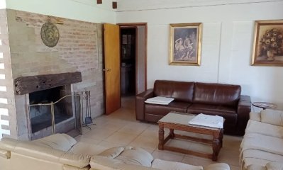 VENTA CASA 4 DORMITORIOS  - PUNTA DEL ESTE