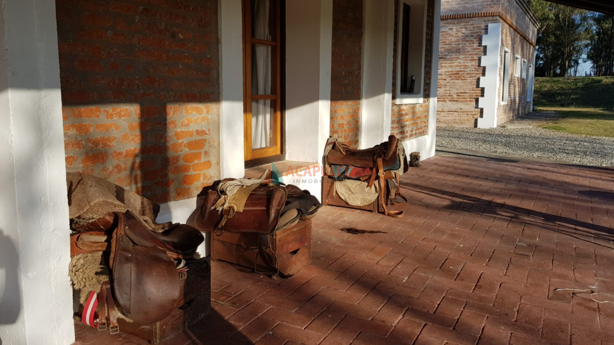 Chacra ID.4219 - Alquiler de Hermosa Chacra en José Ignacio - 7 Dormitorios  - Piscina- Campo - cabalgatas