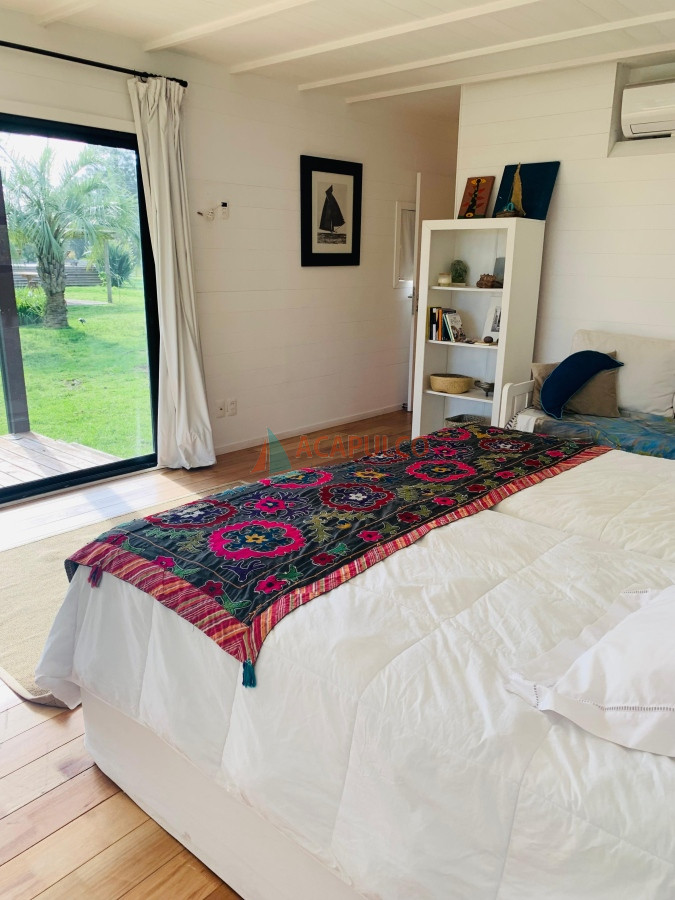 Chacra Ref.4615 - Chacra en venta con casa y piscina - Manantiales