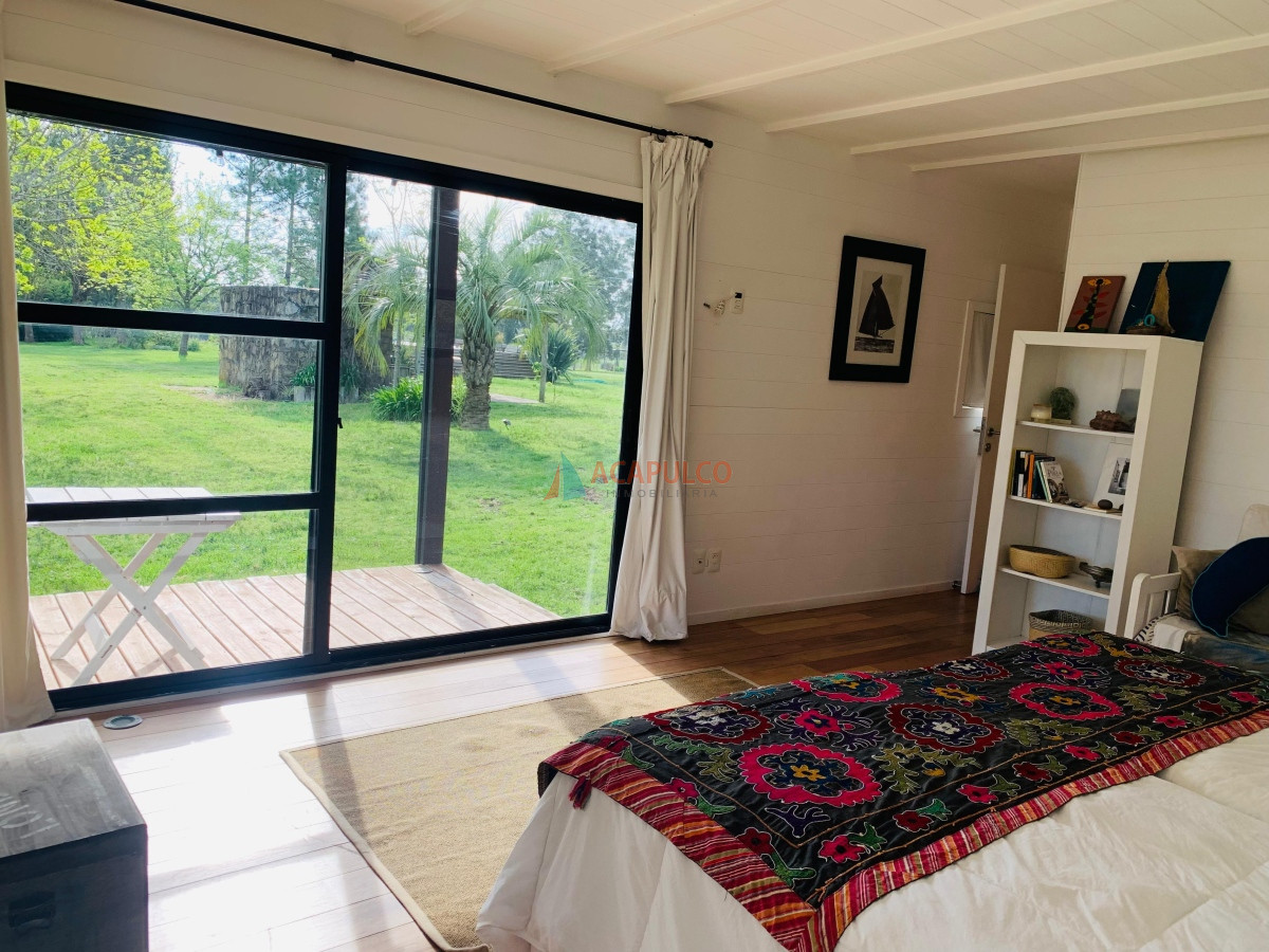 Chacra Ref.4615 - Chacra en venta con casa y piscina - Manantiales