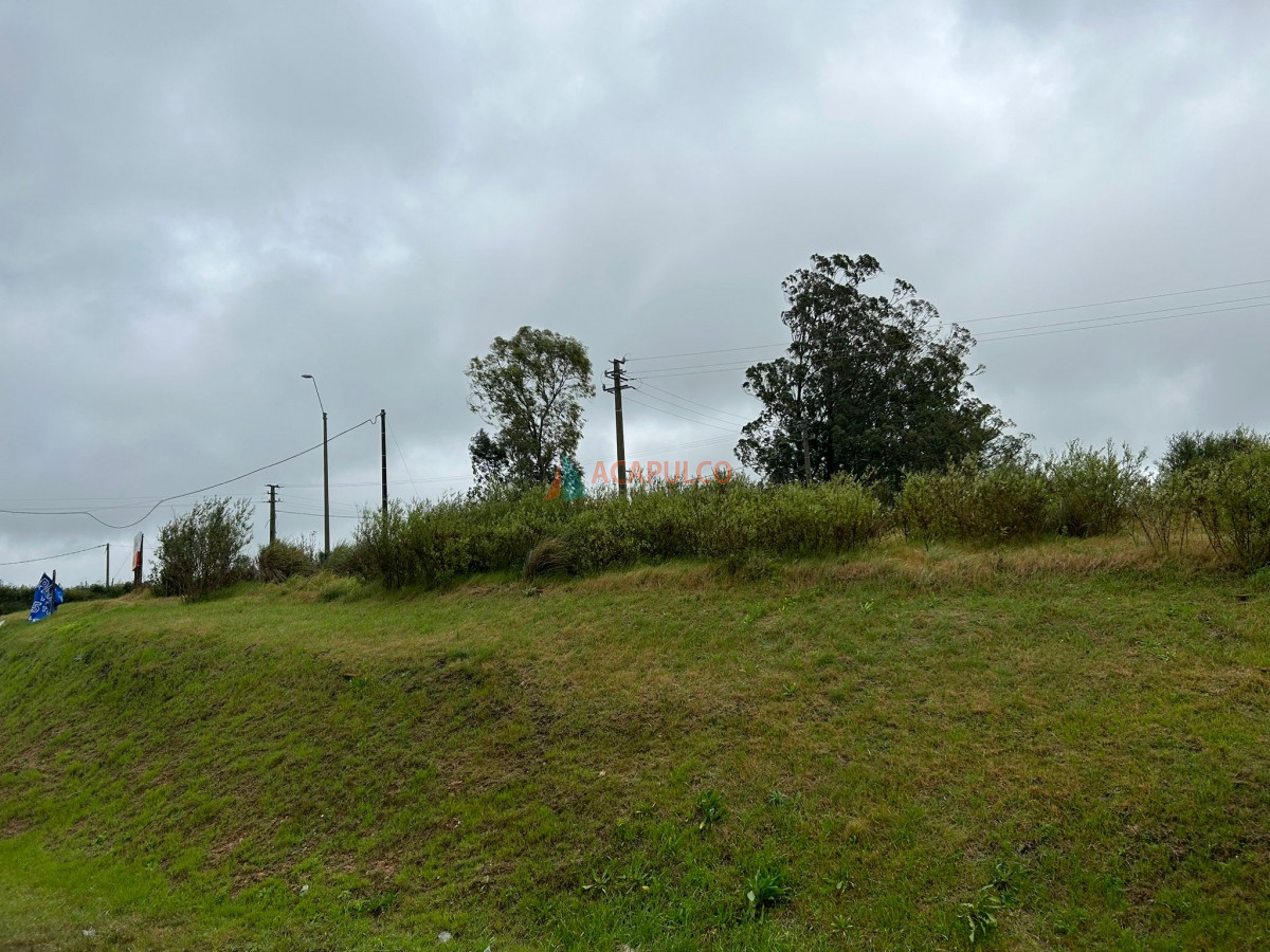 Chacra Ref.5961 - Venta terreno en intersección Ruta 1 y Ruta 54 