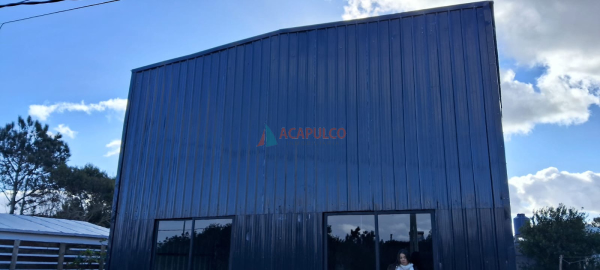 Local Comercial ID.6497 - ALQUILER DE LOCAL GALPON EN LA JUANITA 