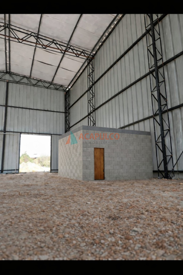 Local Comercial ID.6497 - ALQUILER DE LOCAL GALPON EN LA JUANITA 