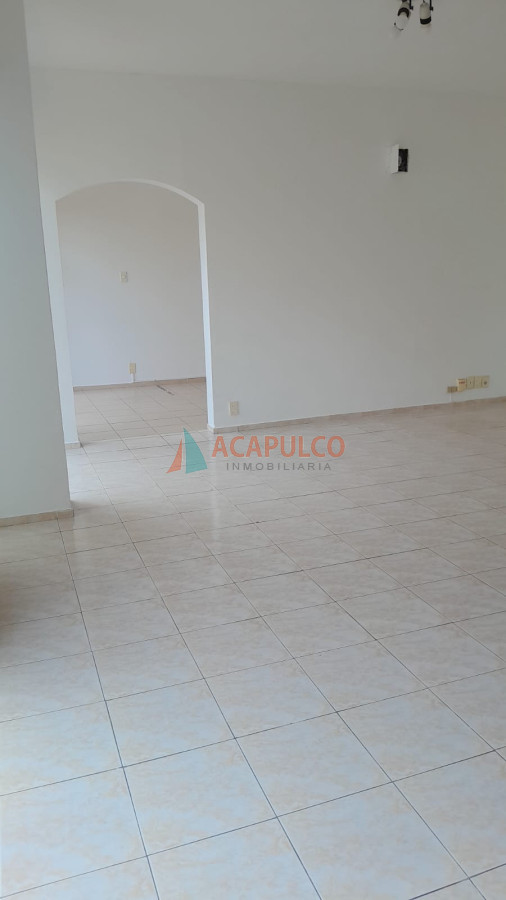 Local Comercial ID.6280 - ALQUILER LOCAL COMERCIAL PUNTA DEL ESTE