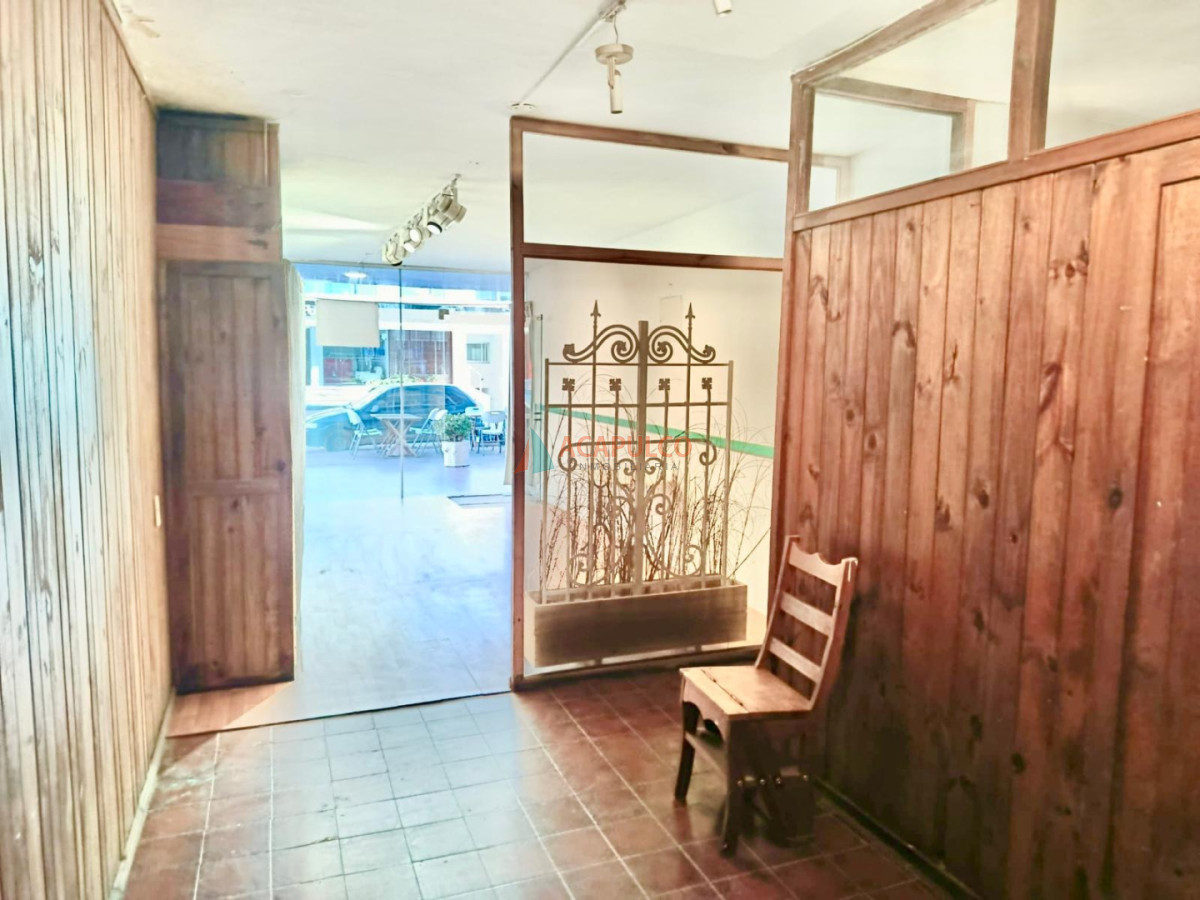 Local Comercial ID.6450 - ALQUILER ANUAL LOCAL CERCA DEL PUERTO!!