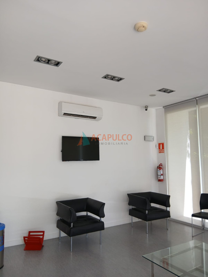 Local Ref.6315 - VENTA Y ALQUILER LOCAL CONSULTORIOS OFICINAS CLÍNICA EN EN PUNTA DEL ESTE 