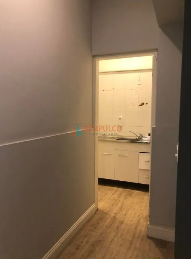 Local Ref.4204 - Se alquila Local anual en Centro Maldonado 