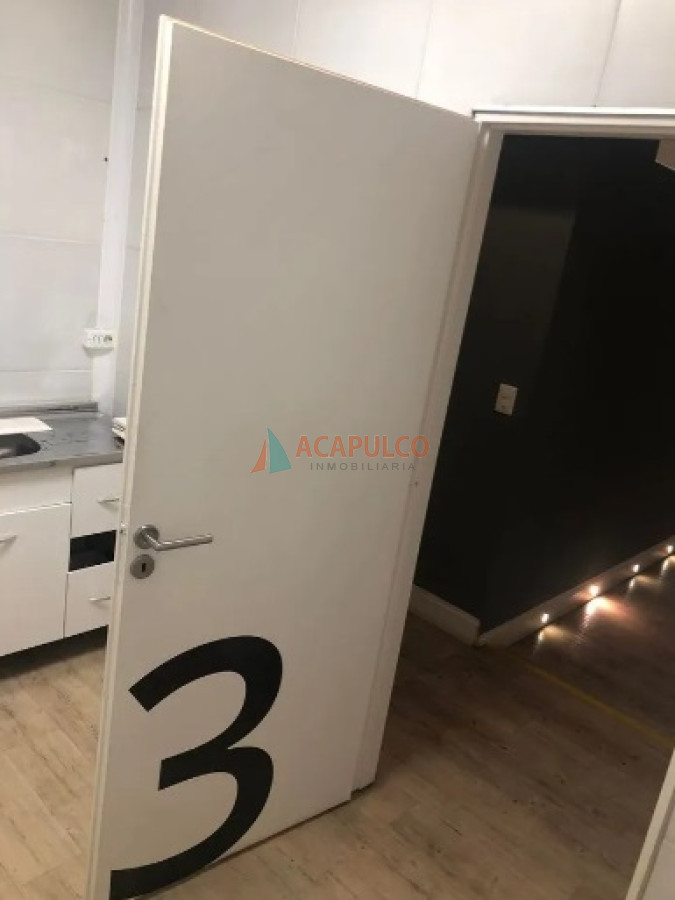 Local Ref.4204 - Se alquila Local anual en Centro Maldonado 