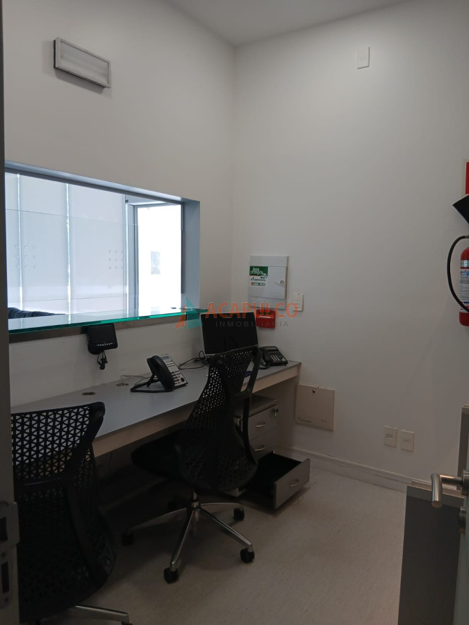 Local Ref.6315 - VENTA Y ALQUILER LOCAL CONSULTORIOS OFICINAS CLÍNICA EN EN PUNTA DEL ESTE 