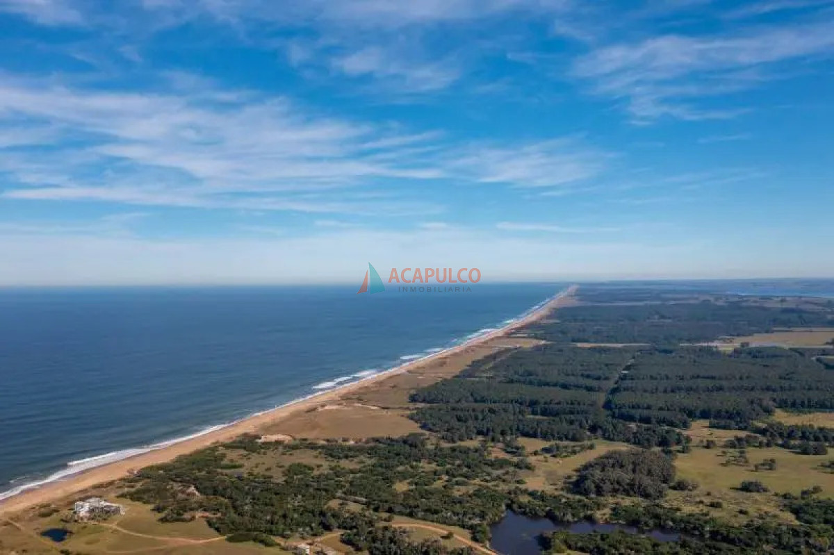 Terreno ID.6429 - Vende terreno 5000 metros en Barrio privado de José Ignacio
