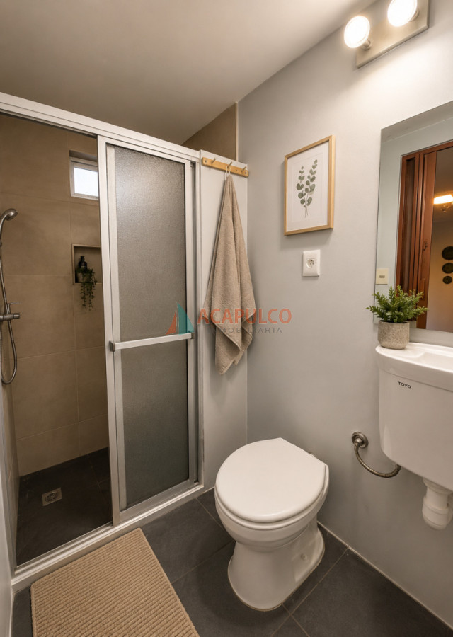 Apartamento ID.6523 - TERRENO CON MEJORAS Y RENTA