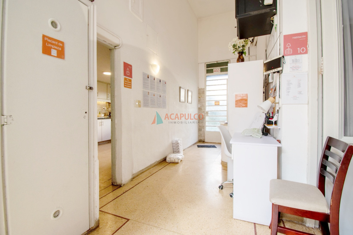 Terreno ID.6221 - Venta Terreno en el centro de Montevideo, se vende con Renta ideal inversion 