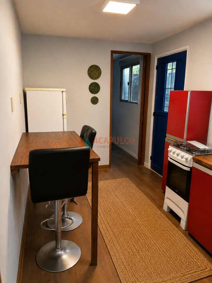 Apartamento ID.6523 - TERRENO CON MEJORAS Y RENTA