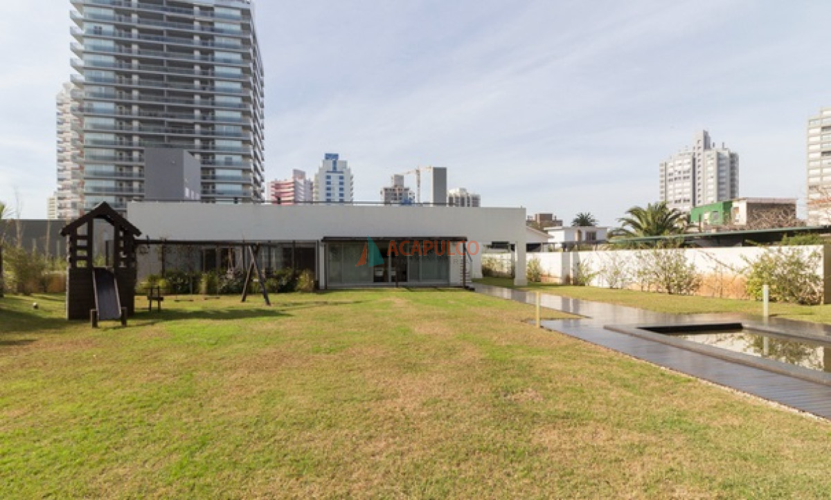 Apartamento Ref.3977/Apartamento-en-Venta---2-Dormitorios---Parrillero-propio---Punta-del-Este - Apartamento en Venta - 2 Dormitorios - Parrillero propio - Punta del Este