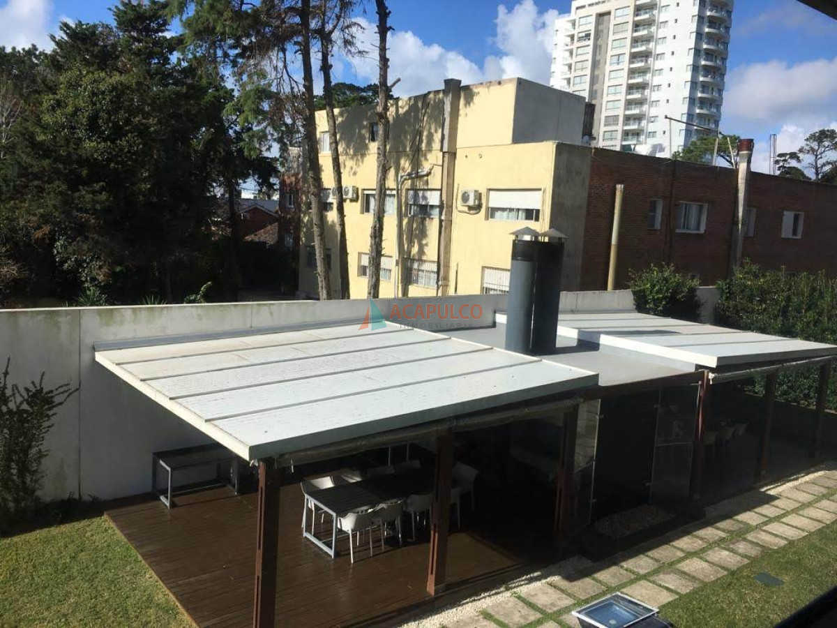 Apartamento ID.6431 - ALQUILER ANUAL PUNTA DEL ESTE APARTAMENTO!!!