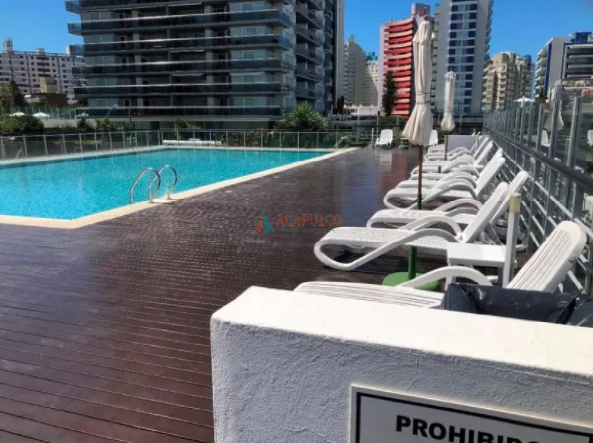Apartamento Ref.3977/Apartamento-en-Venta---2-Dormitorios---Parrillero-propio---Punta-del-Este - Apartamento en Venta - 2 Dormitorios - Parrillero propio - Punta del Este
