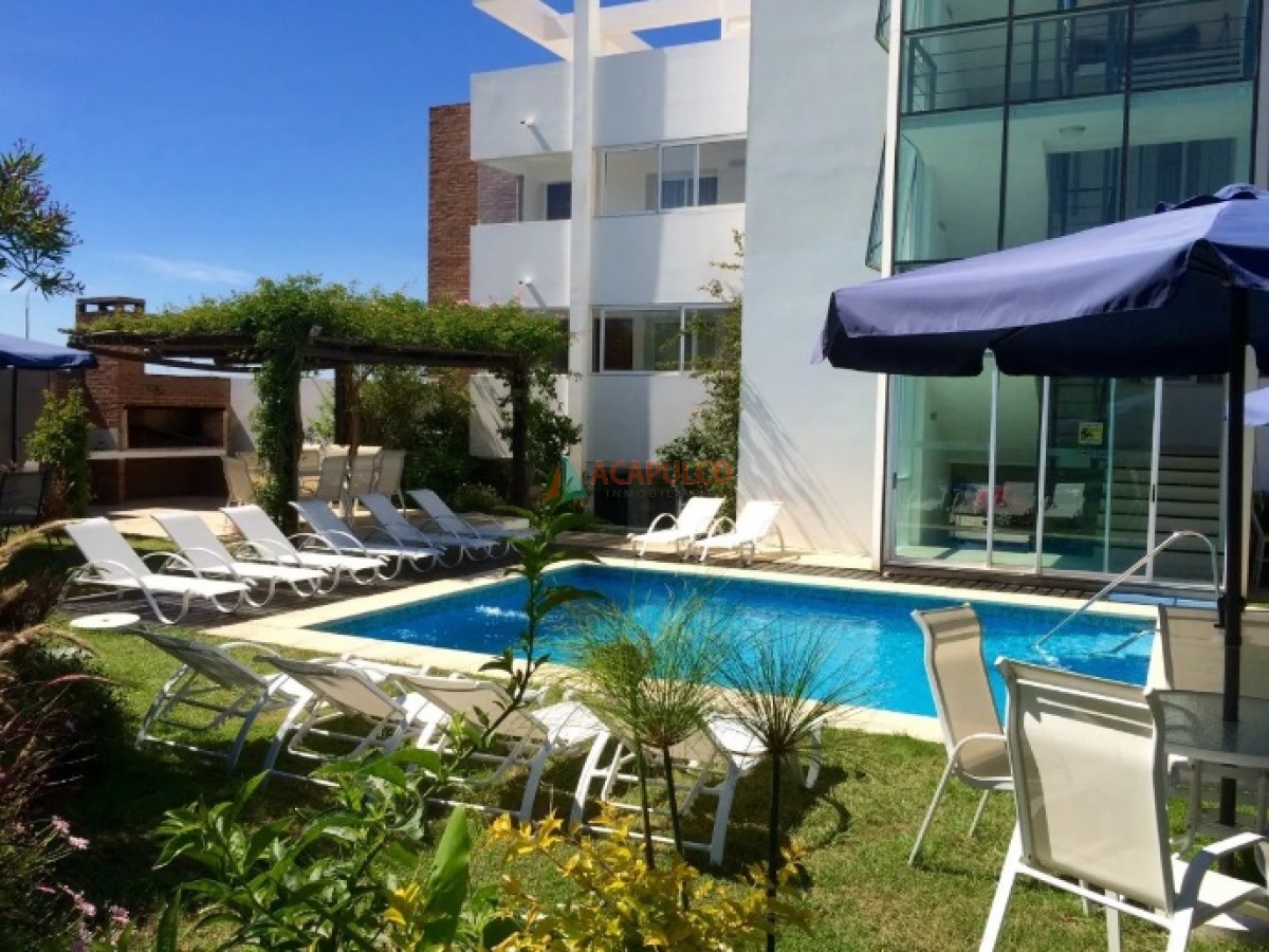 Apartamento Ref.4548/css/css/slider.css - Apartamento en venta, 2 dormitorios frente al mar - Pinares - Punta del Este 