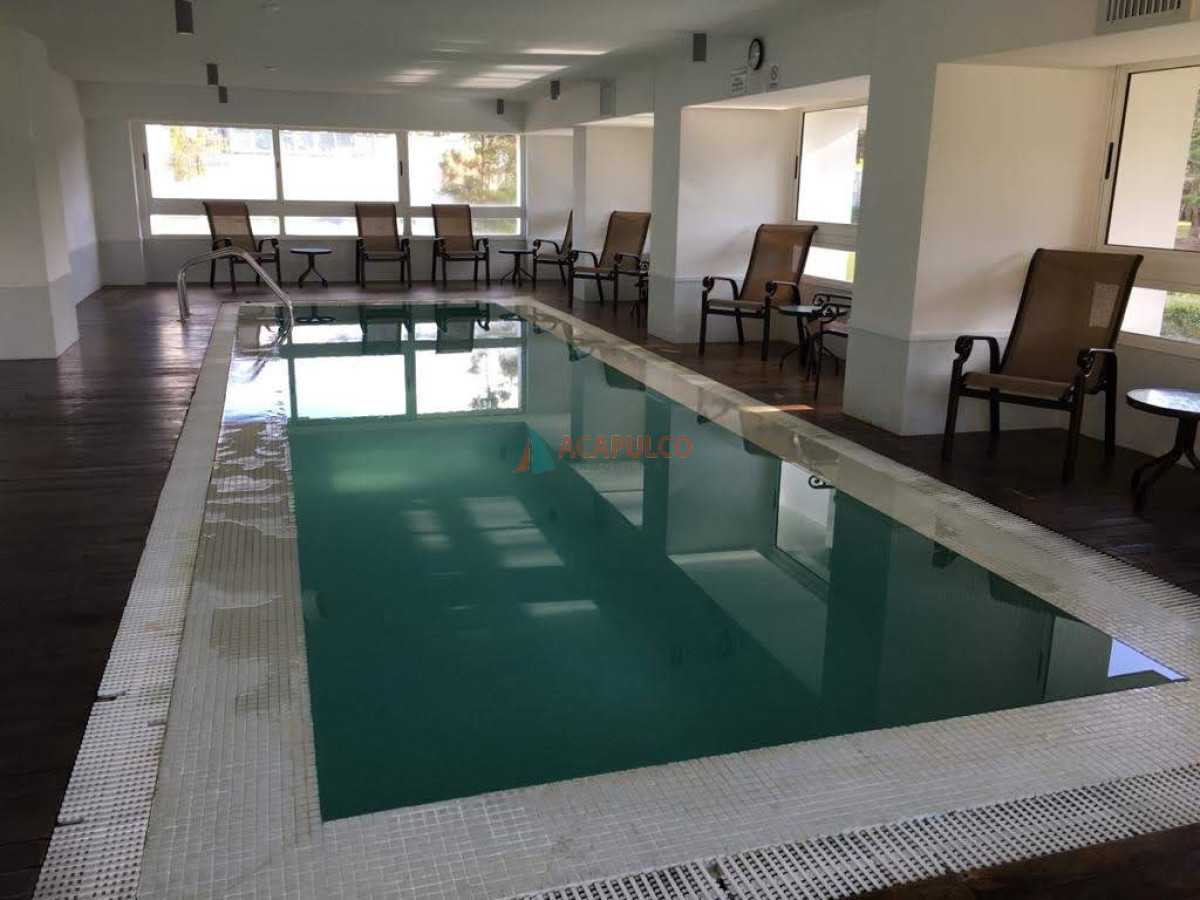 Apartamento Ref.1130/Apartamento-en-alquiler-de-temporada---2-dormitorios-2-baños-sobre-Av.-Roosevelt - Apartamento en alquiler de temporada - 2 dormitorios 2 baños sobre Av. Roosevelt