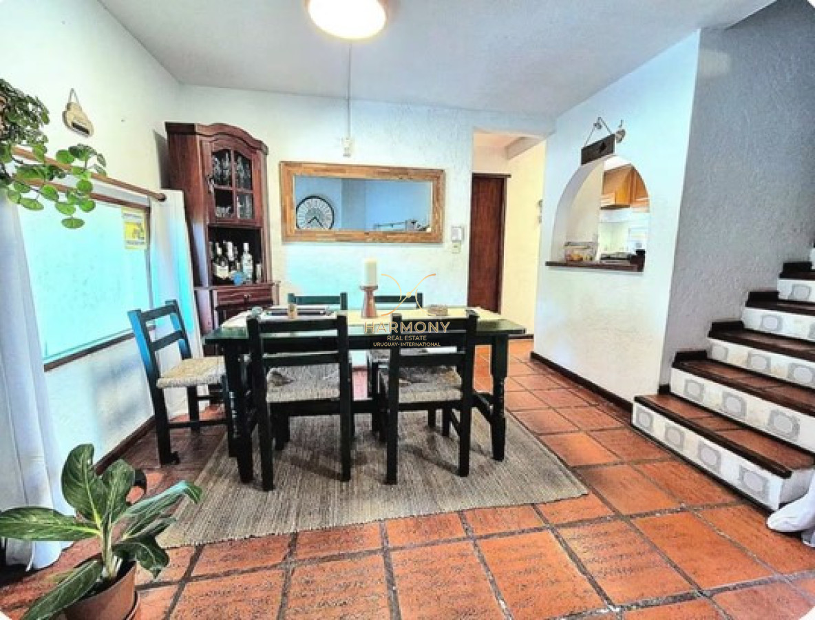 Casa ID.24 - Alquiler de Verano, 3 dormitorios, piscina climatizada, Pinares, Punta del Este