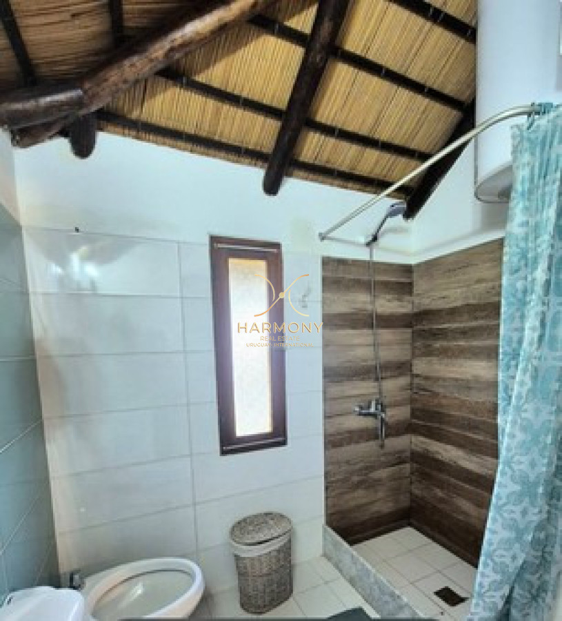 Casa ID.24 - Alquiler de Verano, 3 dormitorios, piscina climatizada, Pinares, Punta del Este