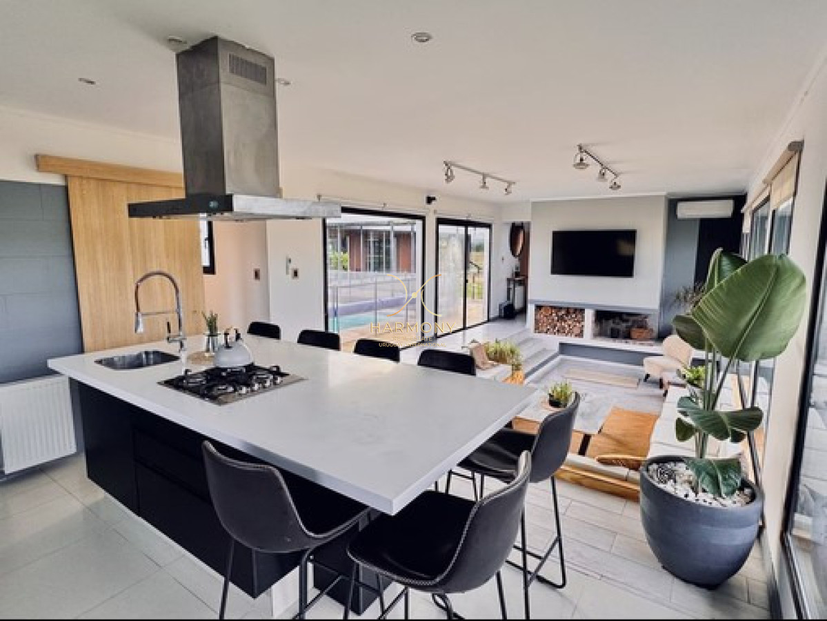 Casa ID.11 - Alquiler de verano, 6 dormitorios, El Quijote, La Barra, Punta del Este