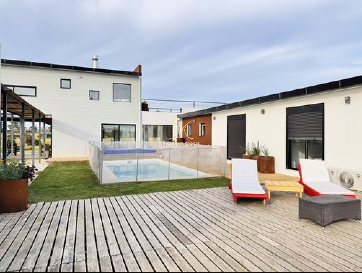 Casa ID.11 - Alquiler de verano, 6 dormitorios, El Quijote, La Barra, Punta del Este