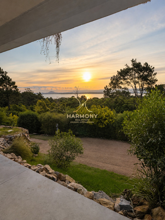 Casa ID.18 - Alquiler de Verano, 5 dormitorios, piscina climatizada, Las Cumbres, Punta Ballena