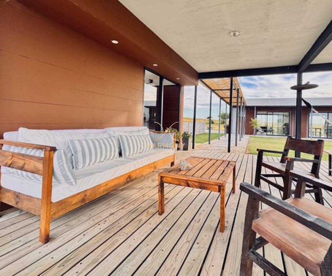 Casa ID.11 - Alquiler de verano, 6 dormitorios, El Quijote, La Barra, Punta del Este